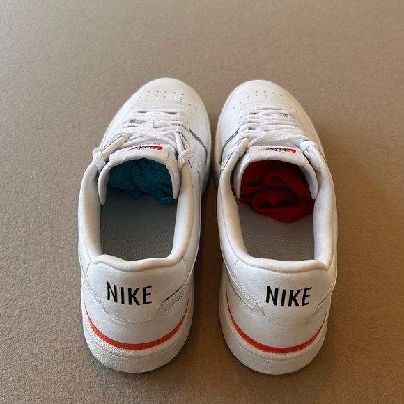 EUC Nike Court Blanc Women's White Team Orange Sneakers. Size 9.5​ - Picture 4 of 4